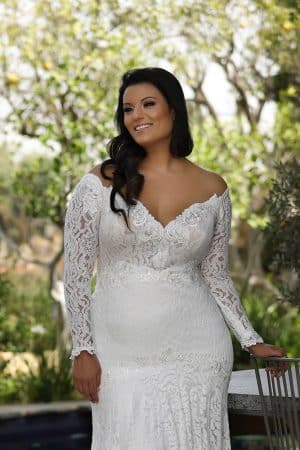 Curvy Enchanting-Plus size wedding gowns – Studio Levana – Couture ...
